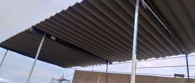 Trên thị trường mái xếp bạt kéo giá bao nhiêu?